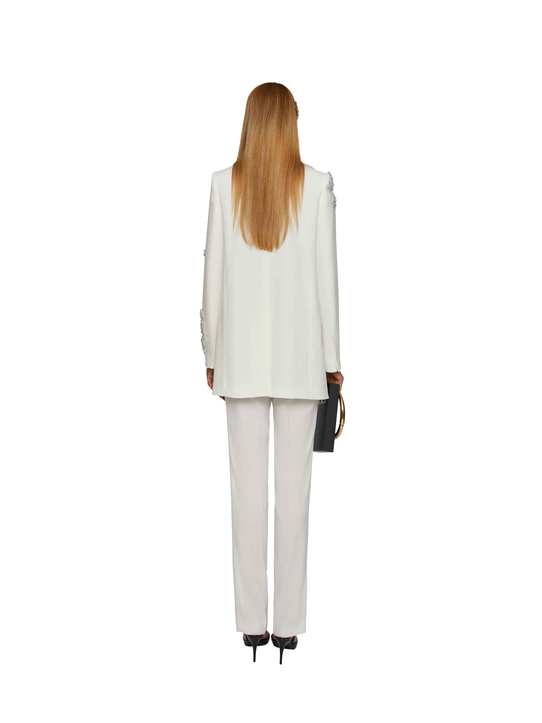 Thlesia Pant